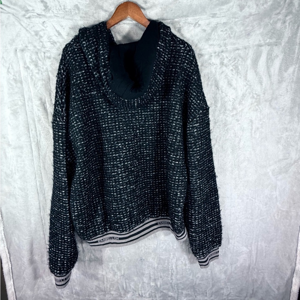 Embellish Textured Sweater Black White XL NWT long sleeve Knit Hoody - Picture 3 of 9